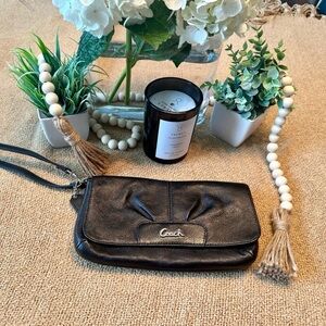 Coach Ashley Leather Compact Clutch Wallet